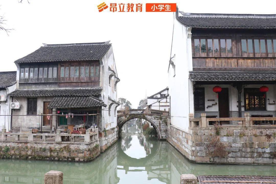 解疑答惑,尽在《天府四川》13、九寨沟五花海!